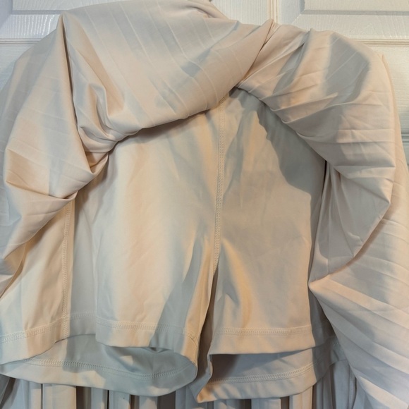 NWT Prince Pickleball Women’s Mid Rise Pleated Mini Tennis Short Size Large - Picture 7 of 11